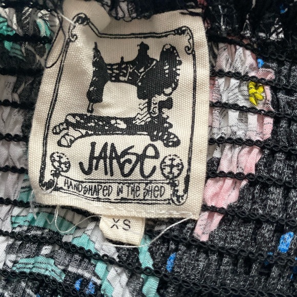 Jaase strapless maxi dress - Picture 3 of 5